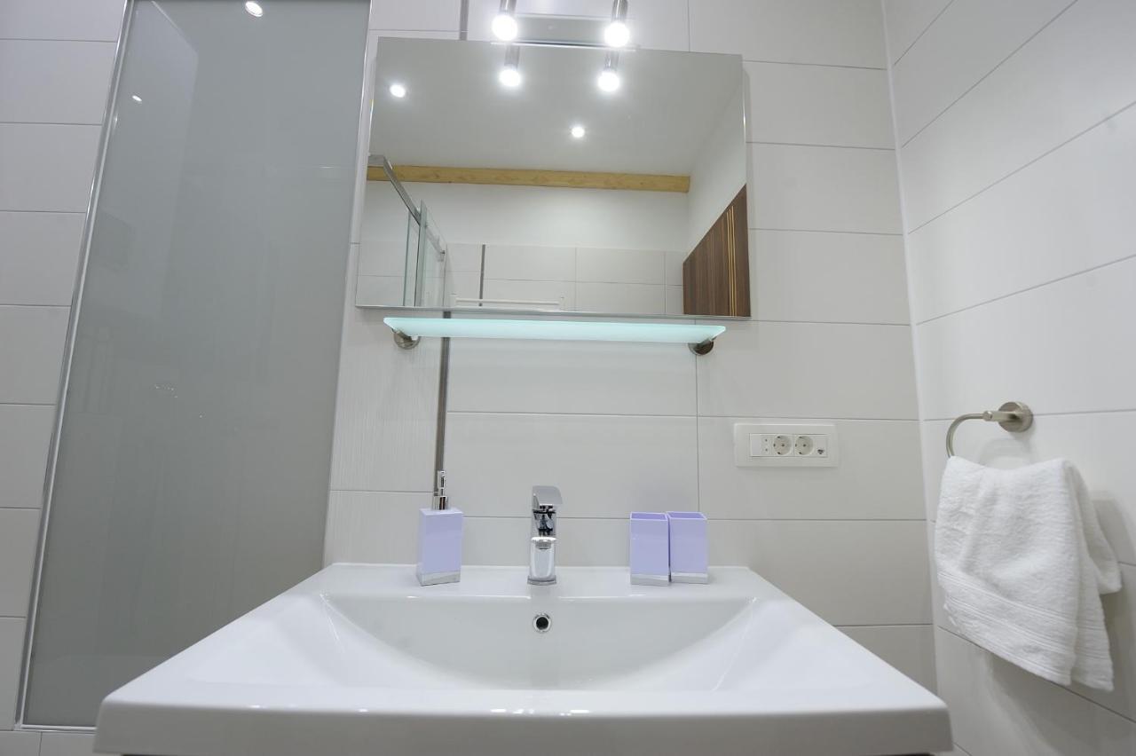 デシデラータ スタジオ アパートメント スプリト 部屋 写真
